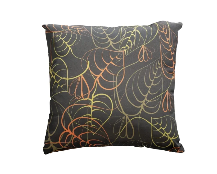 Makura Leaf Cushion