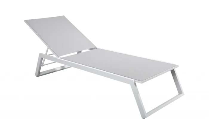 Mizu Stackable Lounger